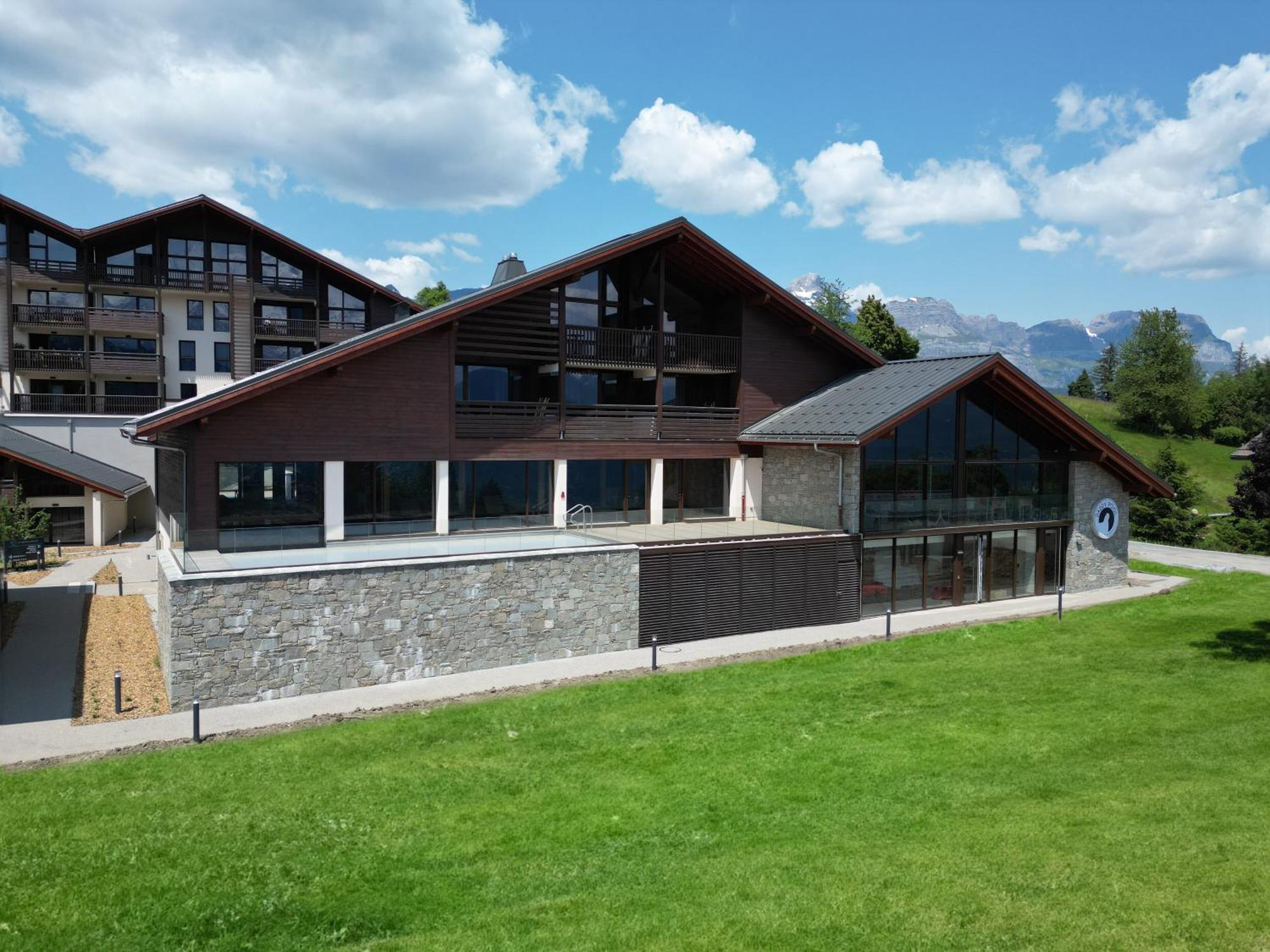 Terresens - Les Roches Blanches Aparthotel Combloux Buitenkant foto